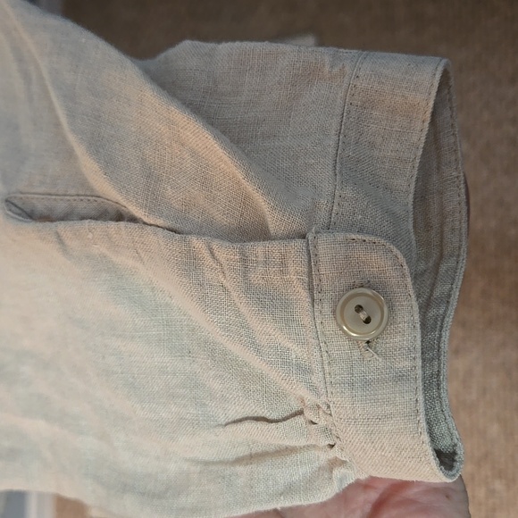 LL BEAN Linen Long Sleeve Button Down Top Blouse Cream Sz Large Preppy - Picture 6 of 13